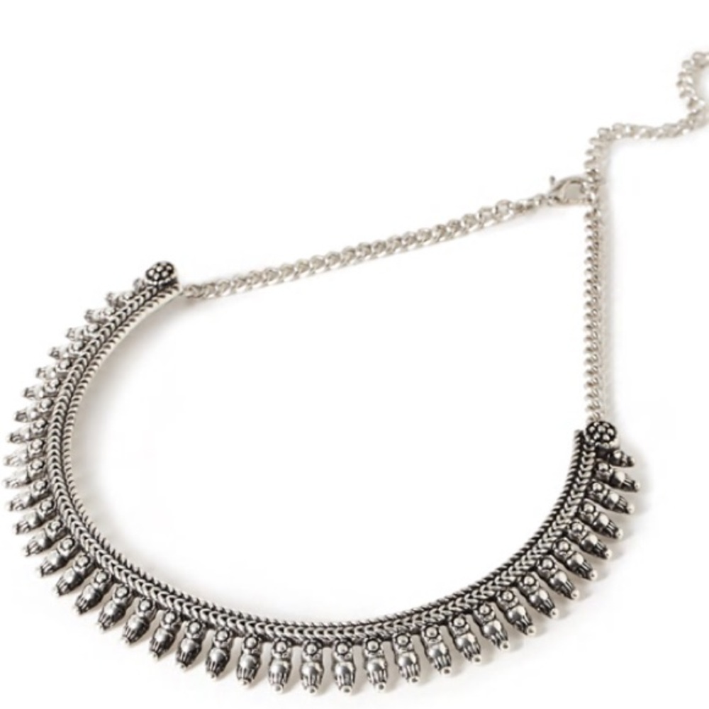 ***SALE*** Silver-tone etched Boho choker